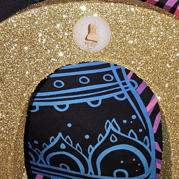 Gold Glitter ONE Sign Letters - Picture 6 of 7